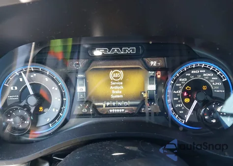 2022 Ram 1500 Limited 4X4 5'7 Box z USA, uszkodzony, nr VIN 1C6SRFHT4NN266736